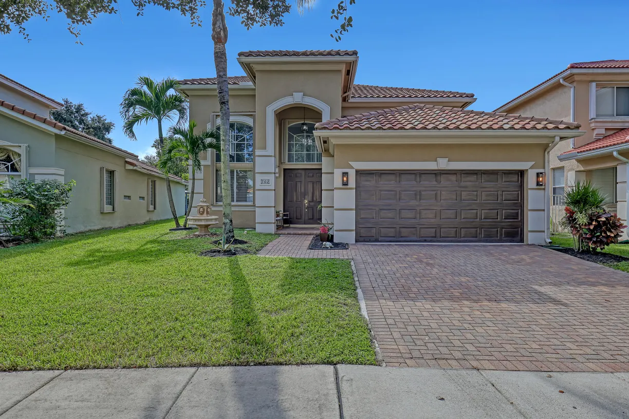 762 GAZETTA Way, West Palm Beach, FL 33413 Property for sale