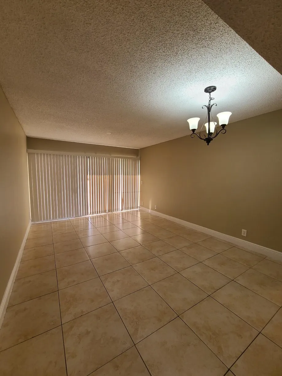 1461 WINDORAH Way #G, West Palm Beach, FL 33411 Property for sale