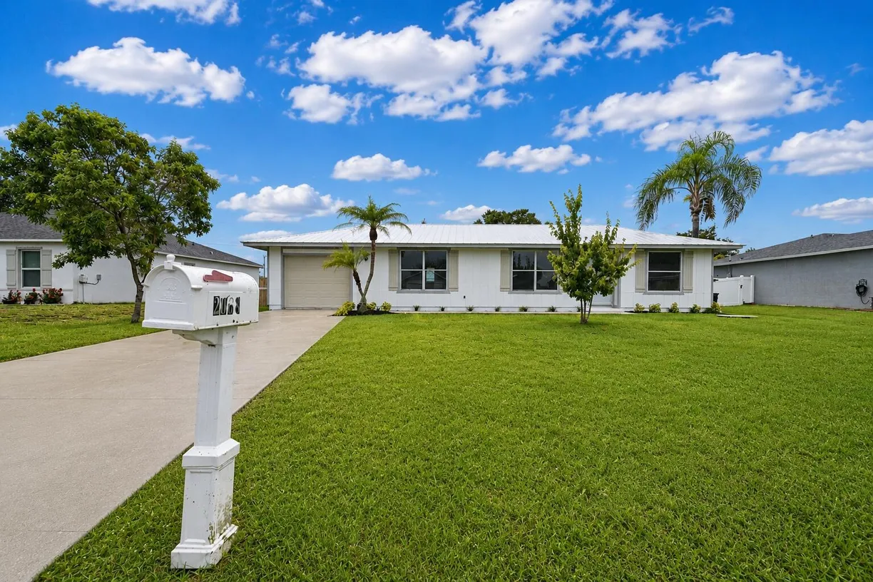 2068 SW Morelia Lane, Port St Lucie, FL 34953 Property for sale