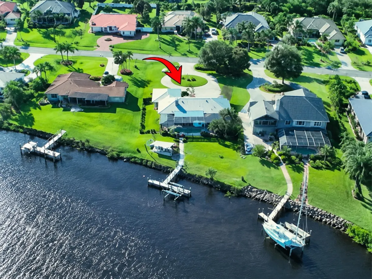 651 SE HIDDEN RIVER Drive, Port St Lucie, FL 34983 Property for sale