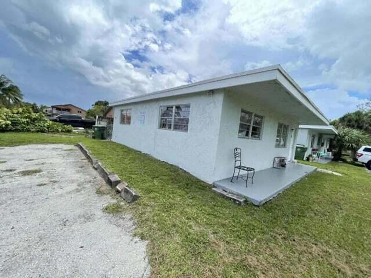 4363 LAKEWOOD Road #A, Lake Worth, FL 33461 Property for sale