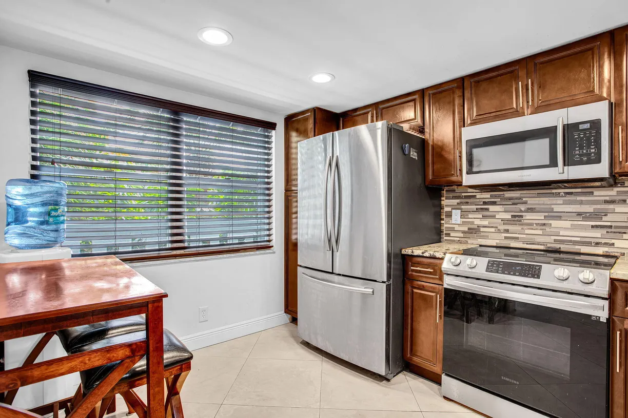 2804 VICTORIA Way #C3, Coconut Creek, FL 33066 Property for sale