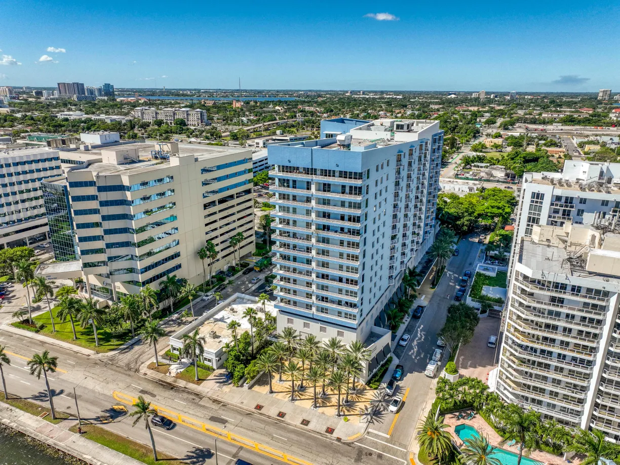 1551 N Flagler Drive #Ph8, West Palm Beach, FL 33401 Property for sale