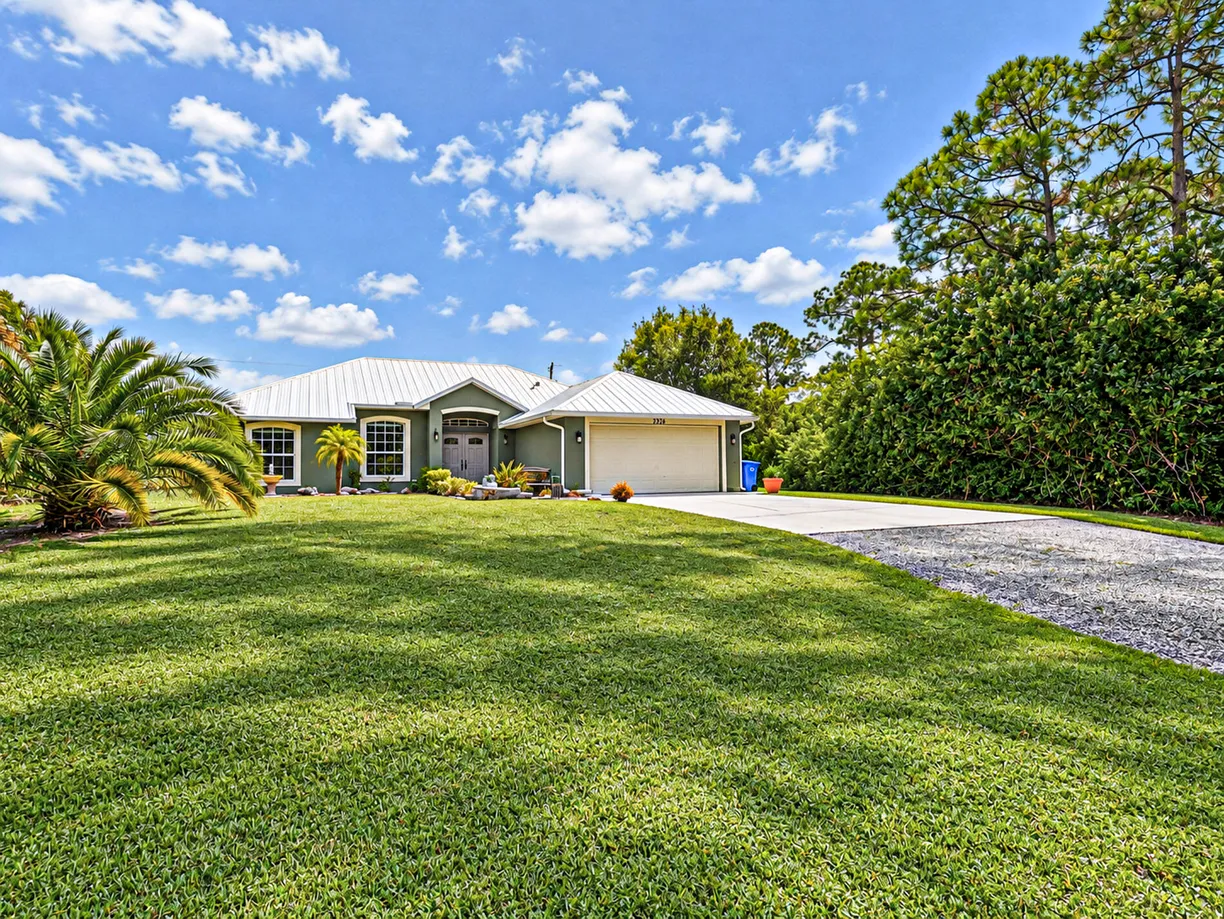 7926 102ND Avenue, Vero Beach, FL 32967 Property for sale