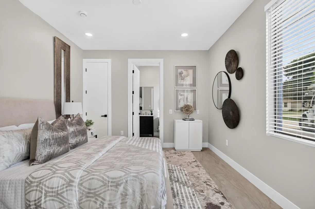 3541 NE 13th Avenue #Unit B, Oakland Park, FL 33334 Property for sale