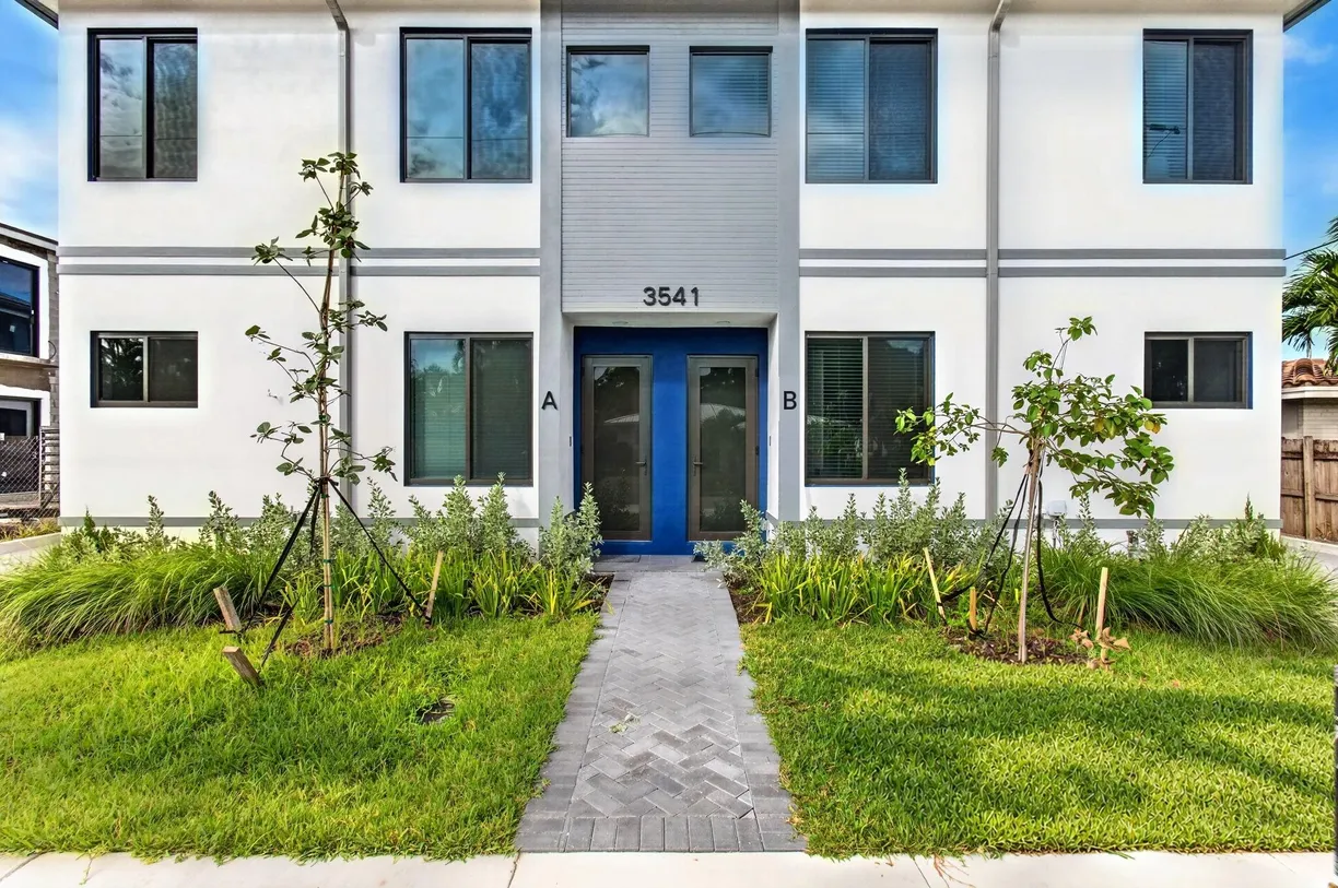3541 NE 13th Avenue #Unit B, Oakland Park, FL 33334 Property for sale