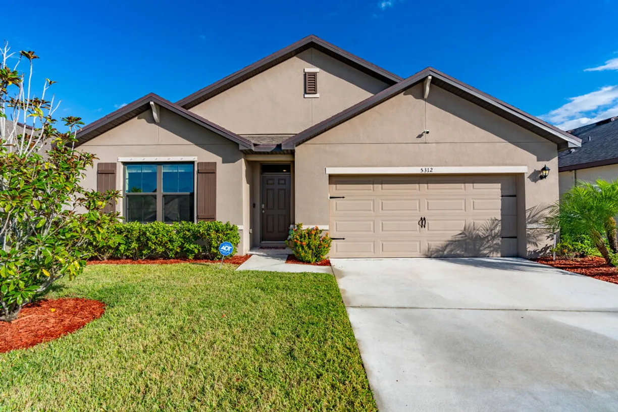 5312 AMUSEMENT Avenue, Fort Pierce, FL 34947 Property for sale