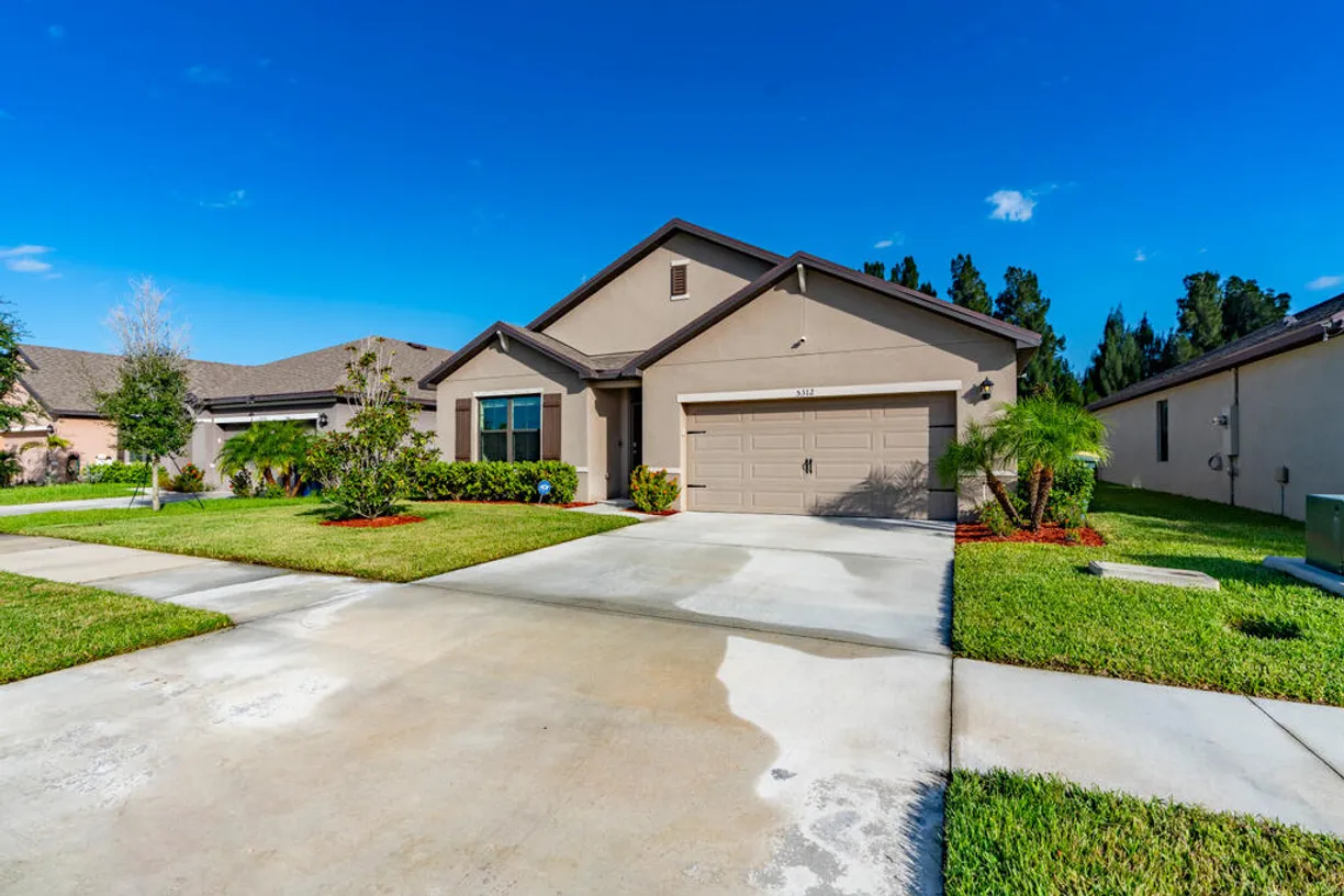 5312 AMUSEMENT Avenue, Fort Pierce, FL 34947 Property for sale