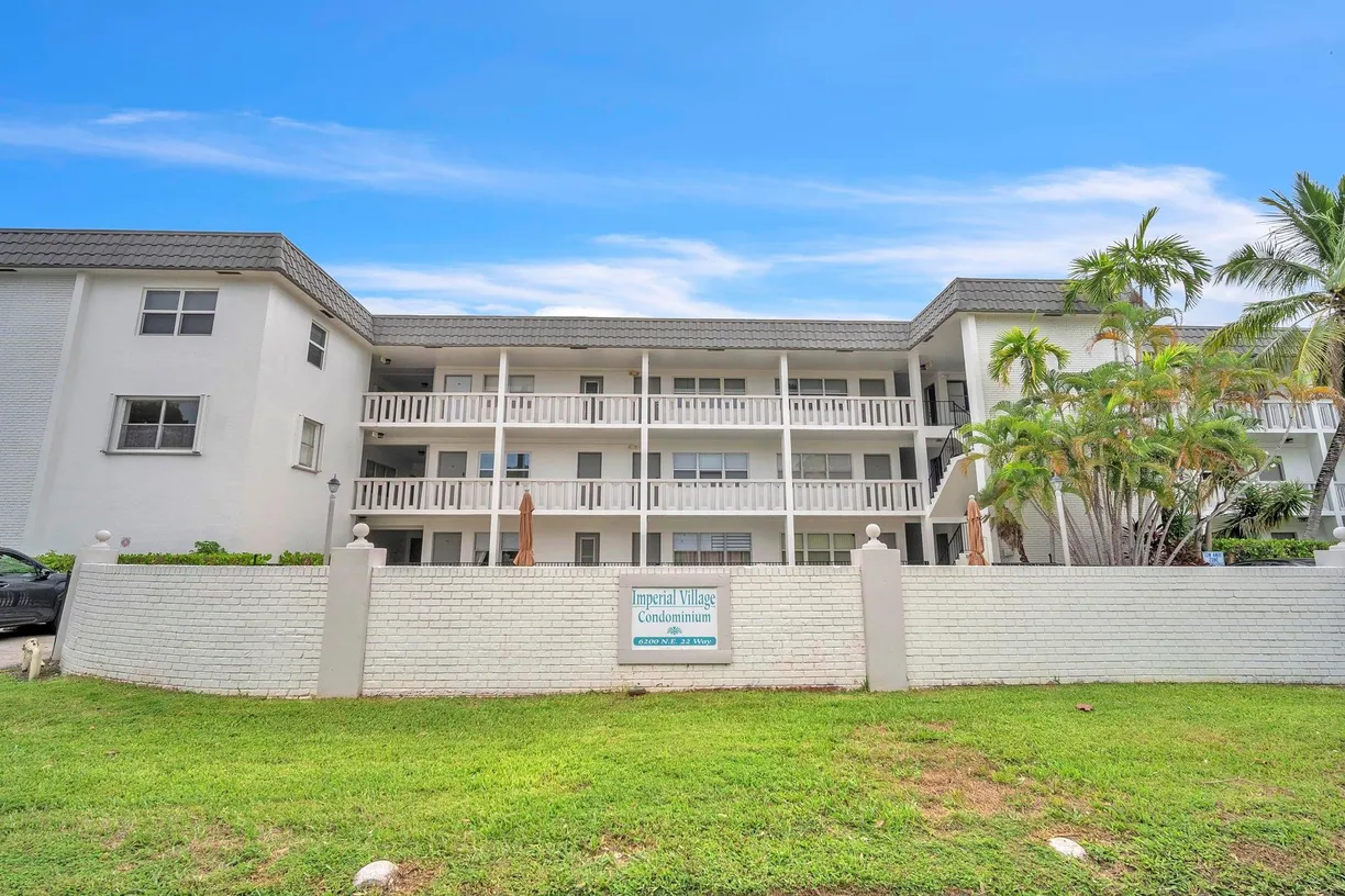 6200 NE 22ND Way #206, Fort Lauderdale, FL 33308 Property for sale
