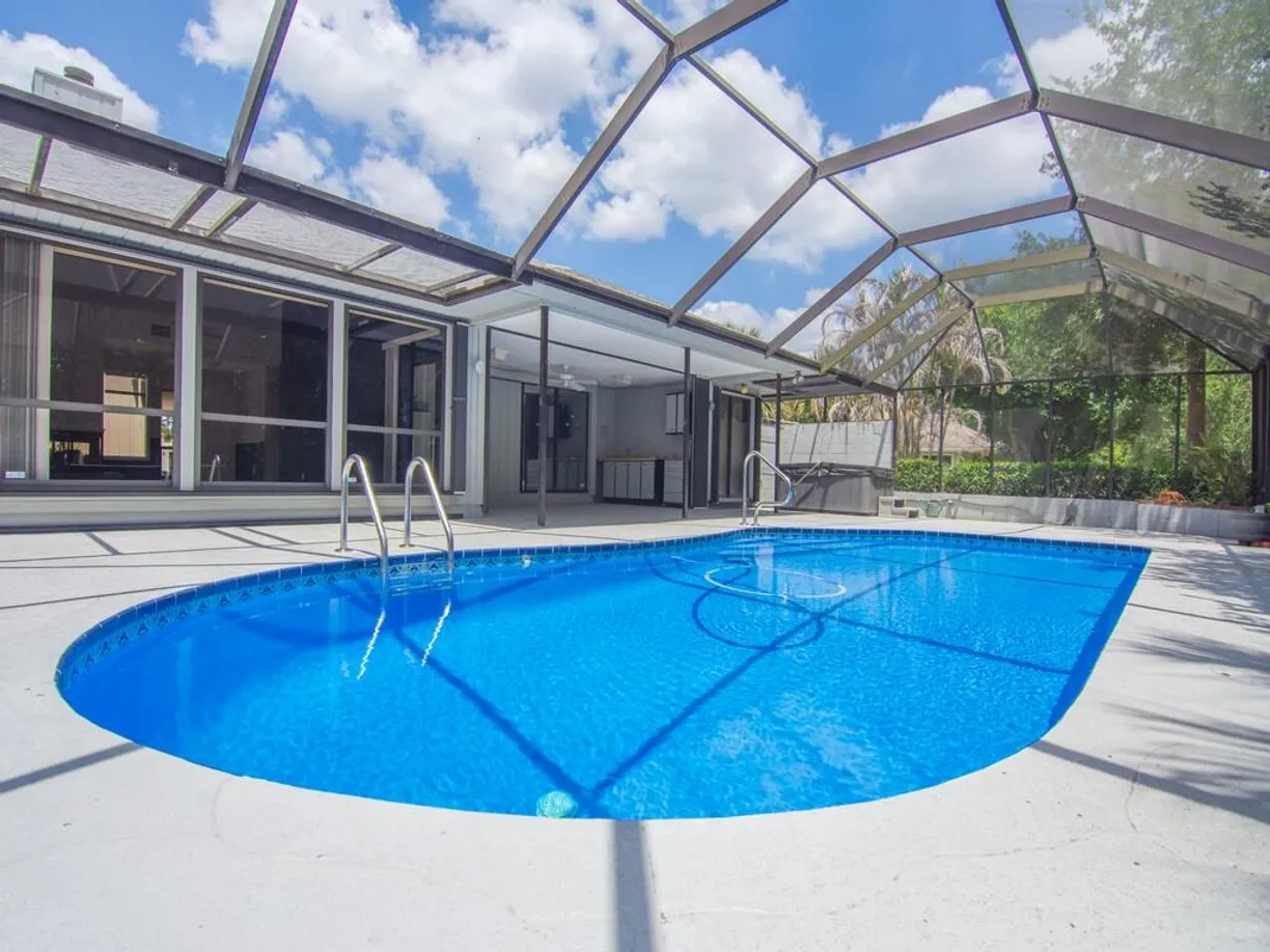 1070 47TH Avenue SW, Vero Beach, FL 32968 Property for sale