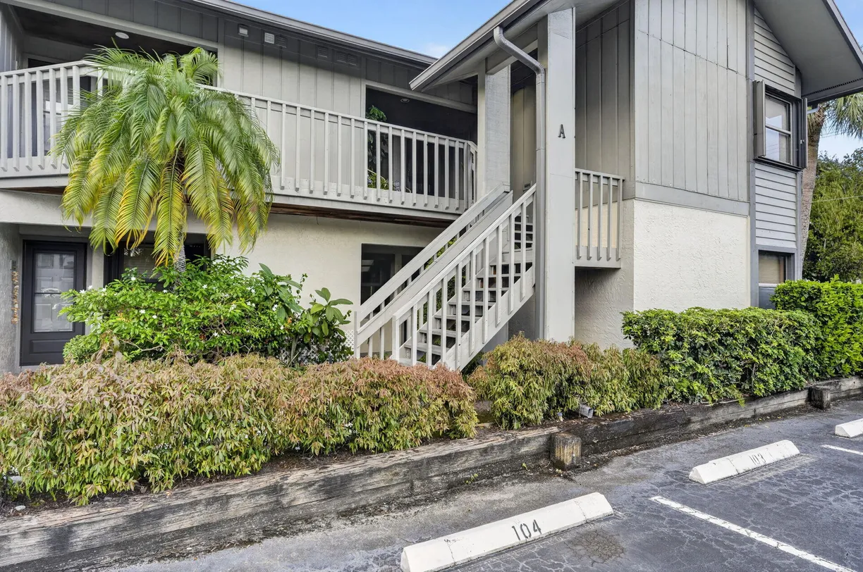 6295 SE Charleston Place, Hobe Sound, FL 33455 Property for sale