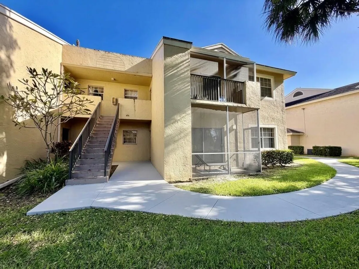 661 Cypress Club Way #F, Deerfield Beach, FL 33064 Property for sale