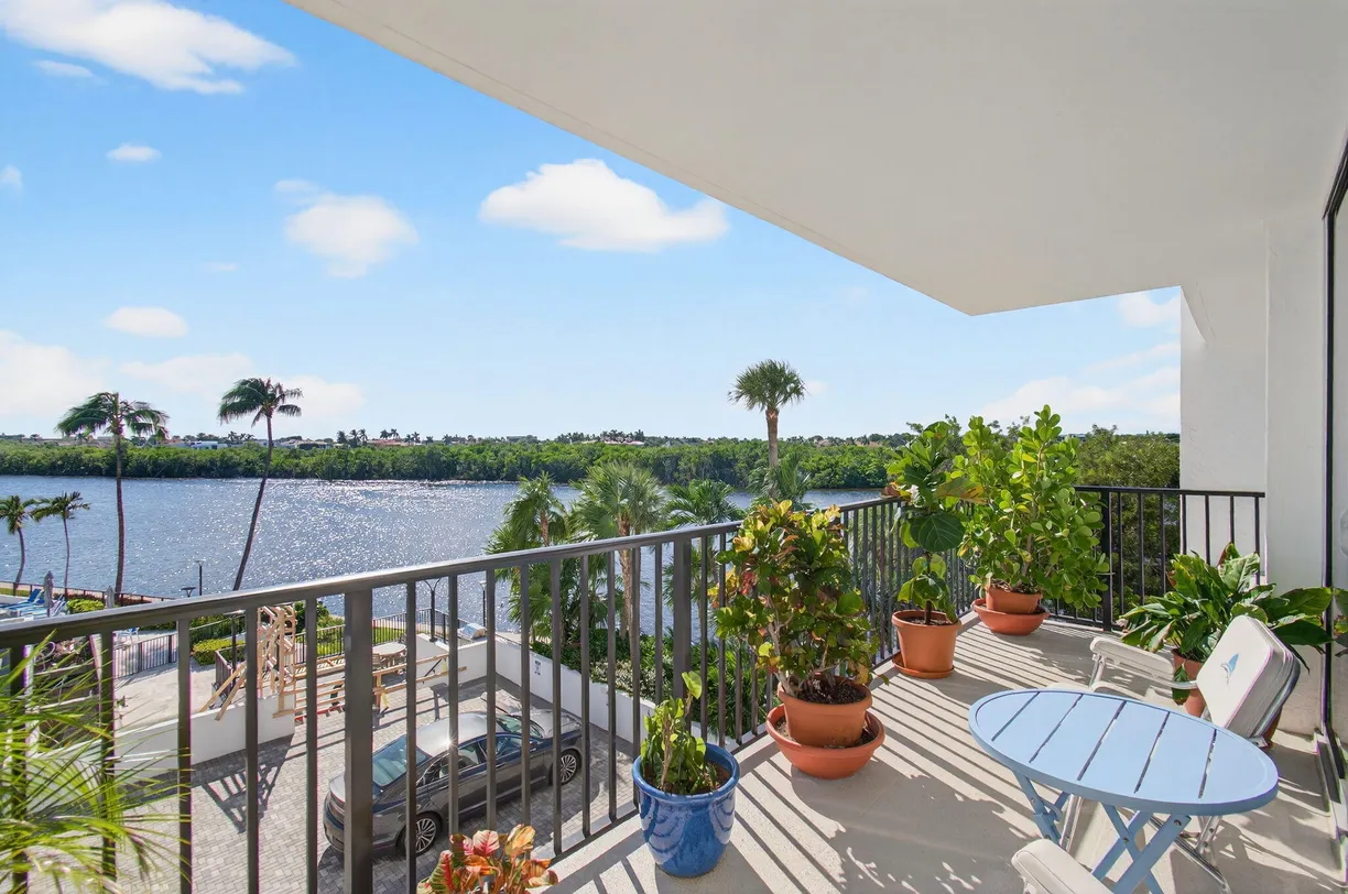 4750 S Ocean Boulevard #Unit 305, Highland Beach, FL 33487 Property for ...