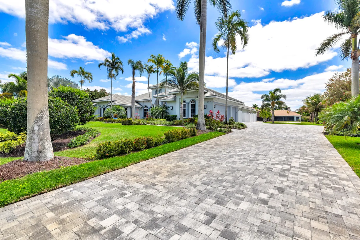 15740 Sunward Street, Wellington, FL 33414 Property for sale
