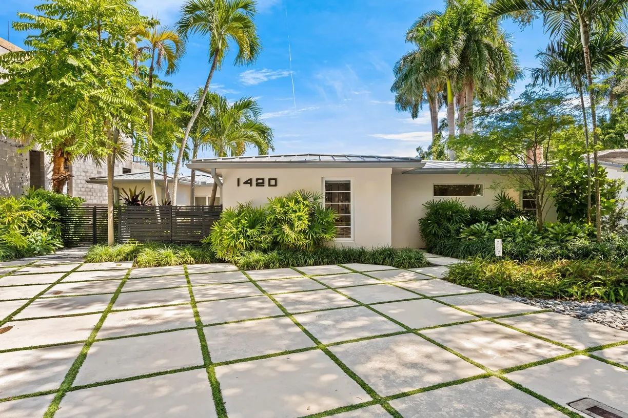 1420 PONCE DE LEON Drive, Fort Lauderdale, FL 33316 Property for sale