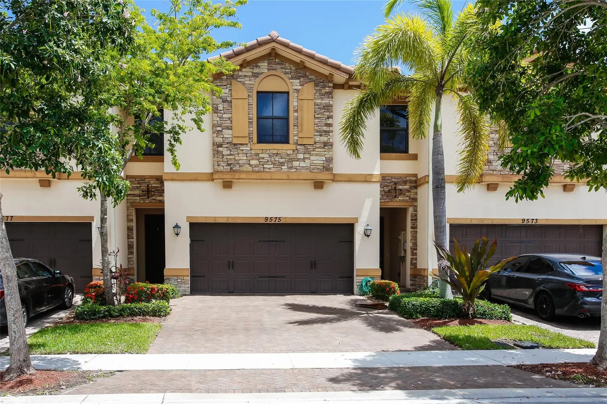 9575 N Town Parc Cir, Parkland, FL 33076 Property for rent