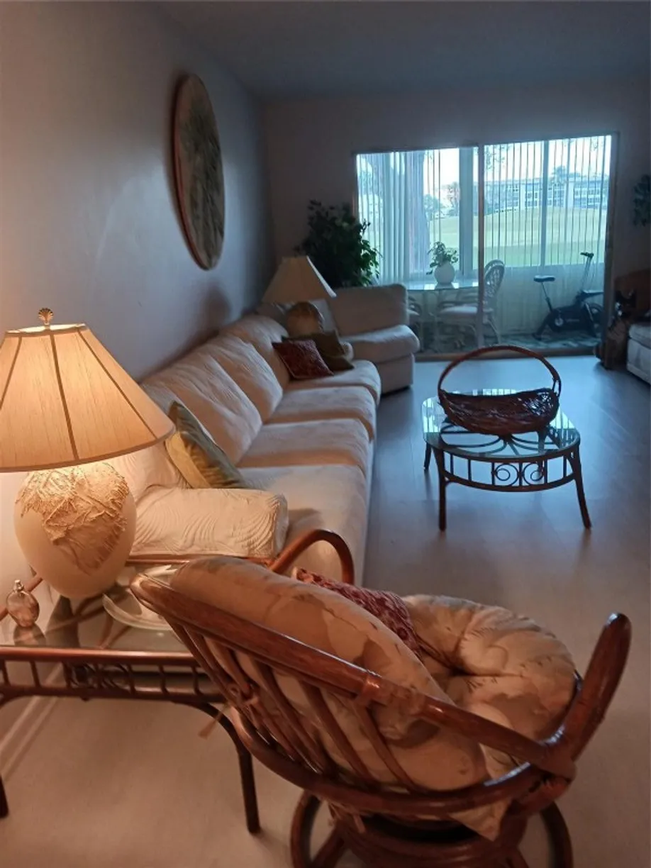 3004 Portofino Isle #F1, Coconut Creek, FL 33066 Property for rent