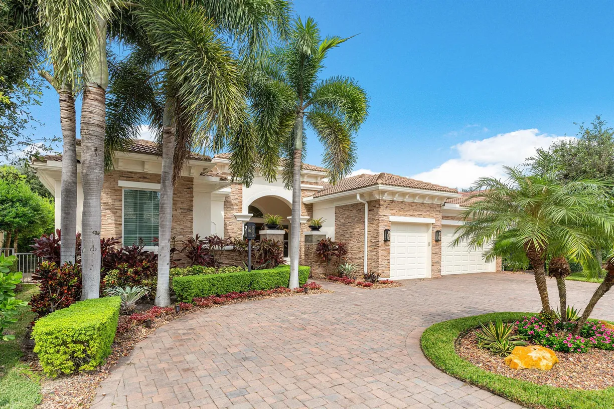 South Florida Real Estate | View 6373 Montesito Street | Listing