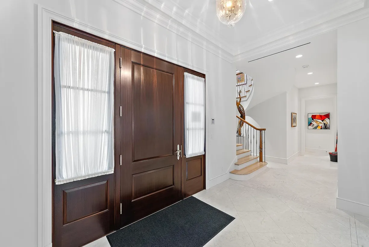 South Florida Real Estate | View 218 Seabreeze Avenue | Listing