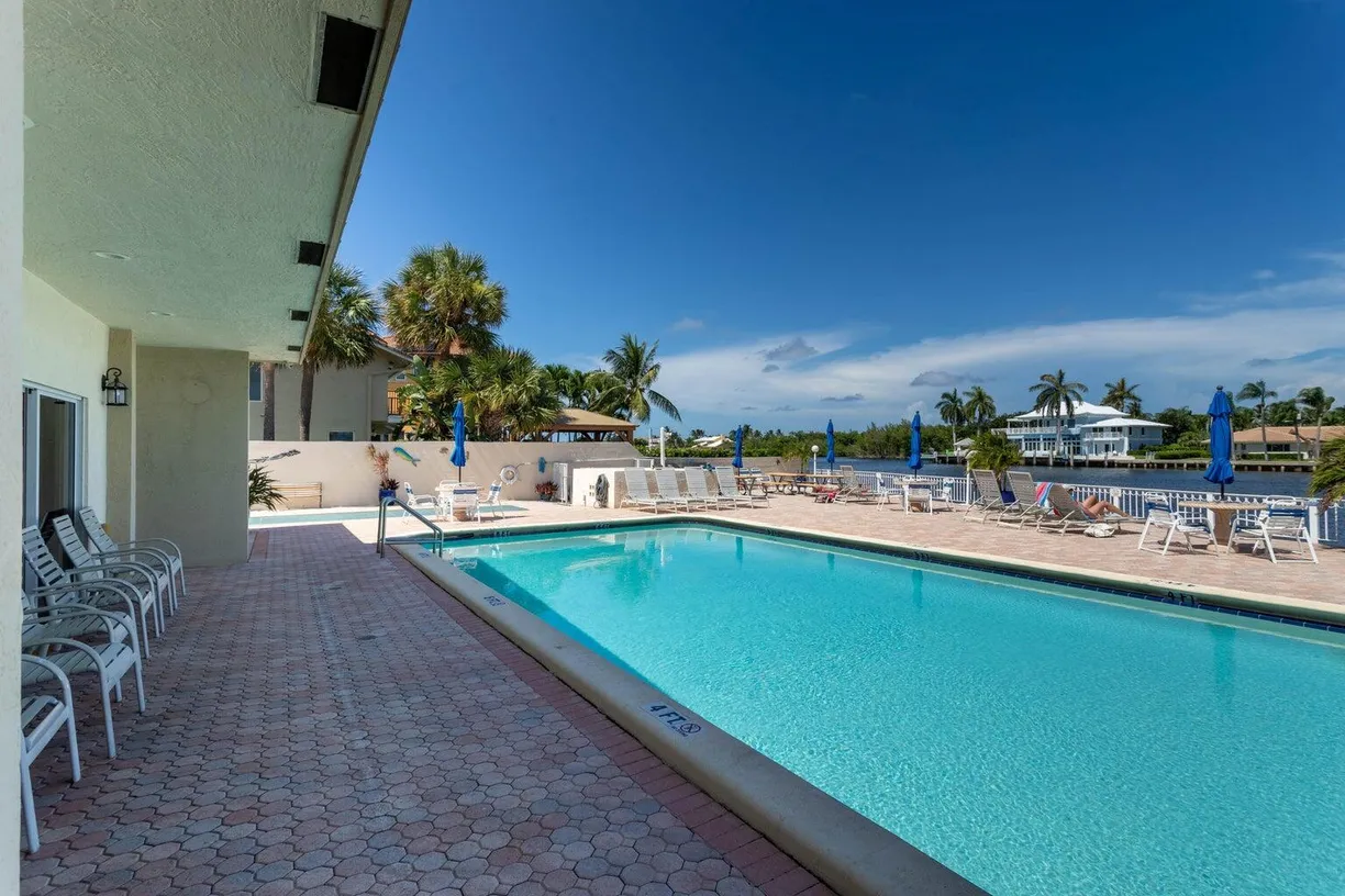South Florida Real Estate | View 650 Snug Harbor Drive, G110 | 1 Bed, 1 Bath