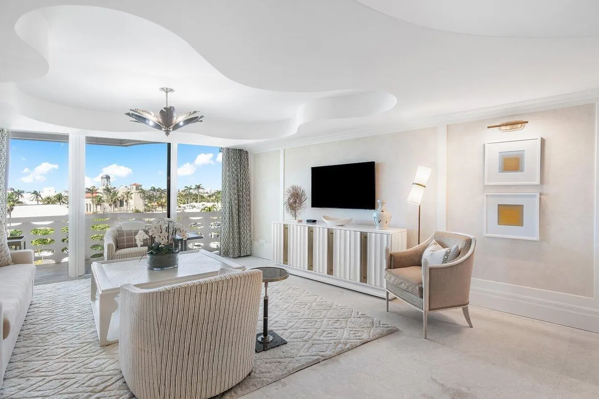 South Florida Real Estate | View 130 Sunrise Avenue, 616 | Listing
