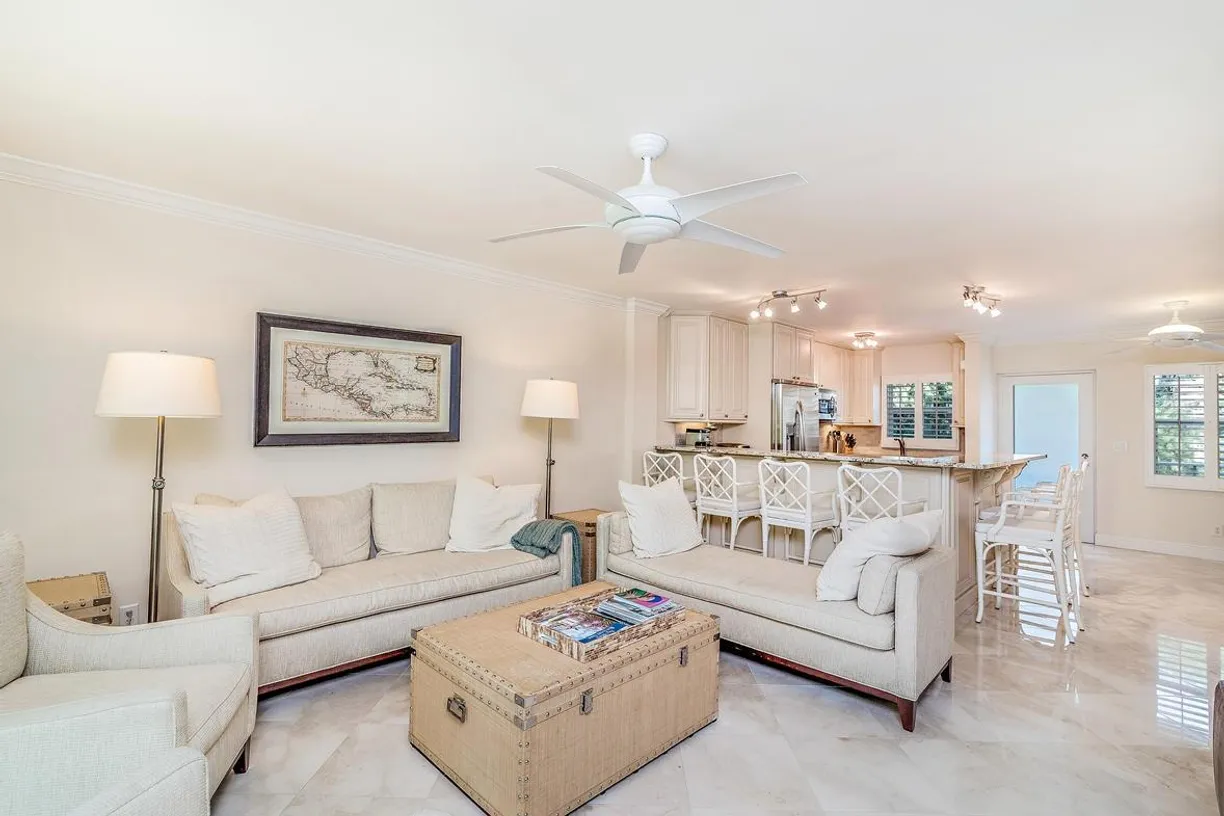 South Florida Real Estate | View 139 Sunrise Avenue, 202 | Listing