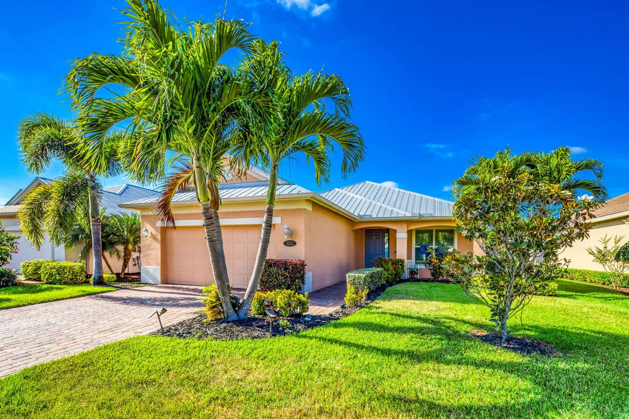 South Florida Real Estate | View 1122 4th Lane | Listing