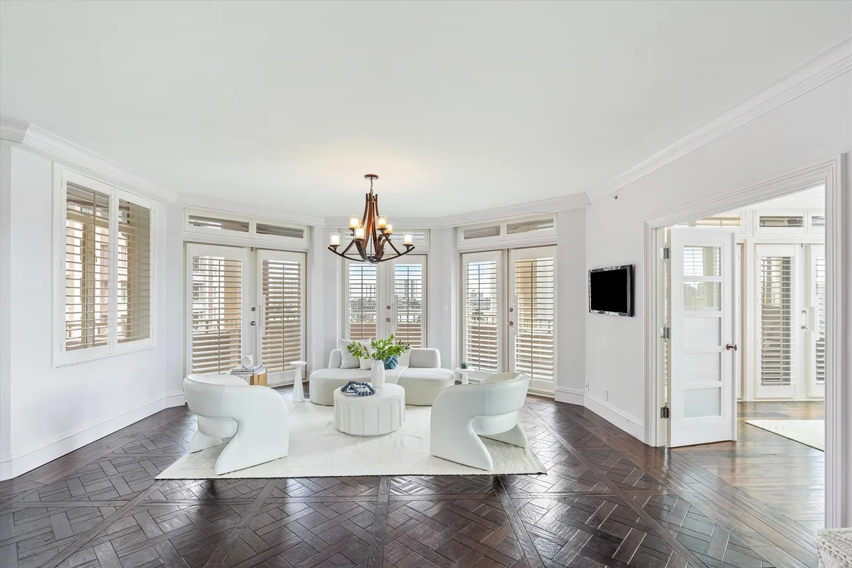 South Florida Real Estate | View 300 SE 5th Avenue, 6140 | Listing
