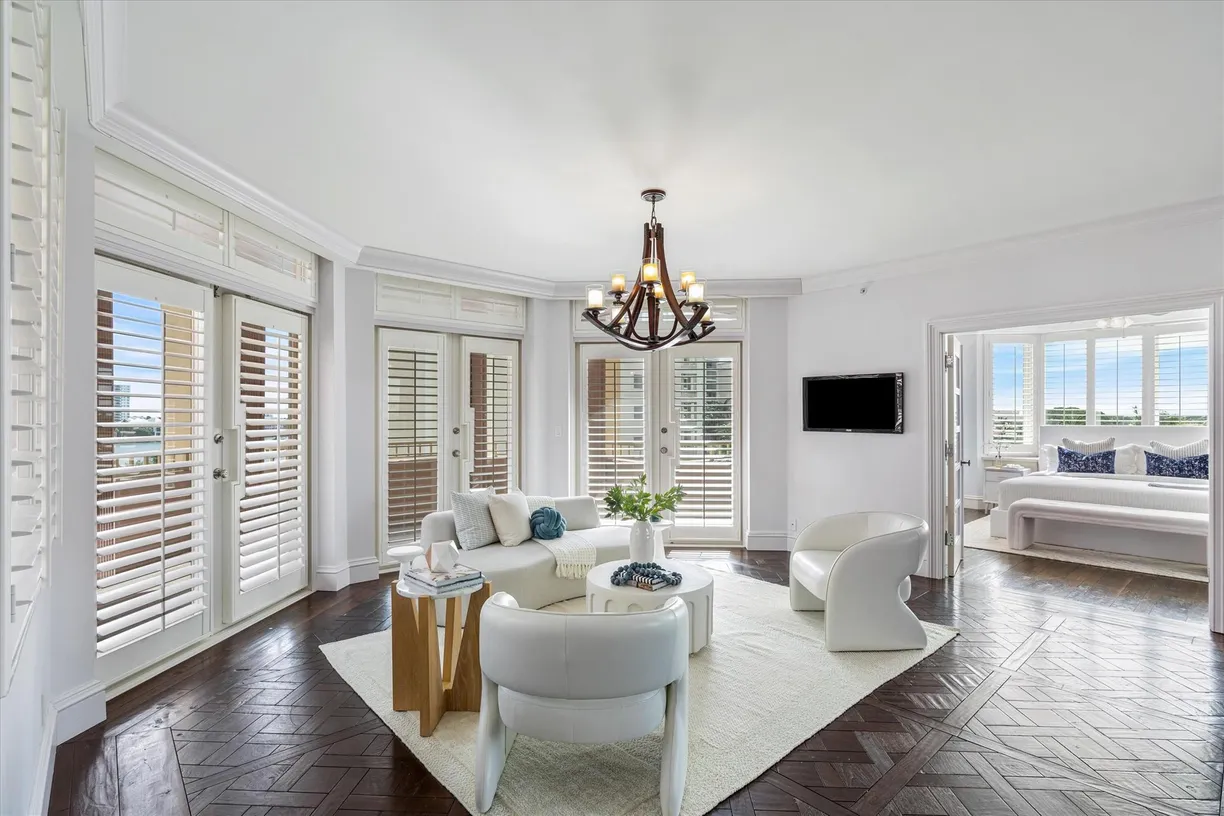South Florida Real Estate | View 300 SE 5th Avenue, 6140 | 3 Beds, 3 Baths