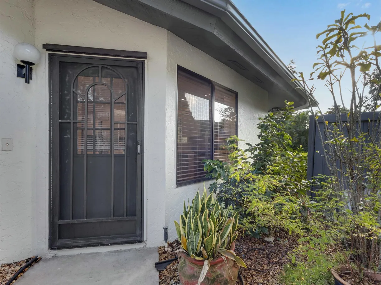 South Florida Real Estate | View 10088 Laurelwood Place | Listing
