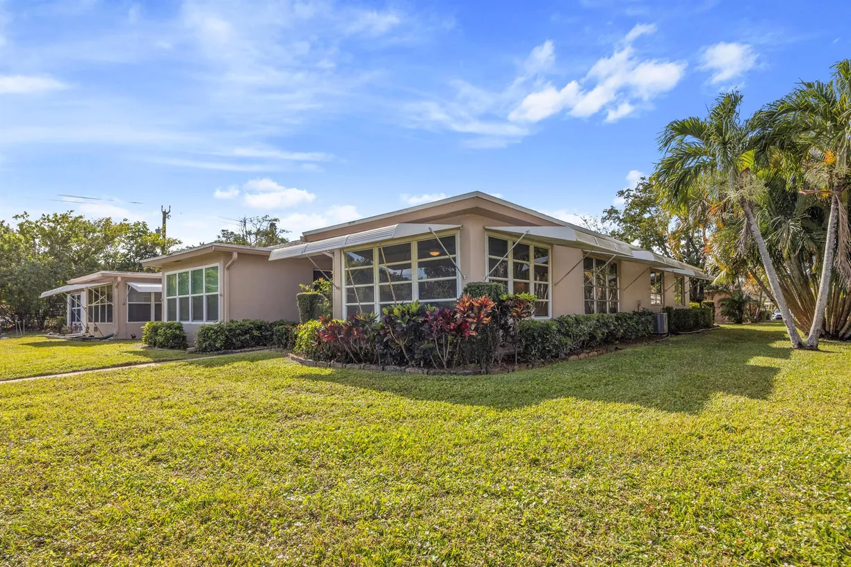 South Florida Real Estate | View 1282 High Point Place, D | 2 Beds, 2 Baths