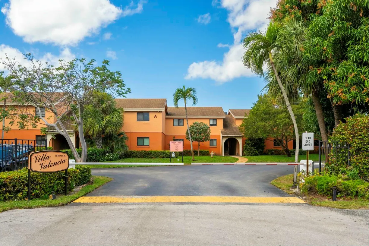 South Florida Real Estate | View 50 SE 12th Street, 2330 | Listing