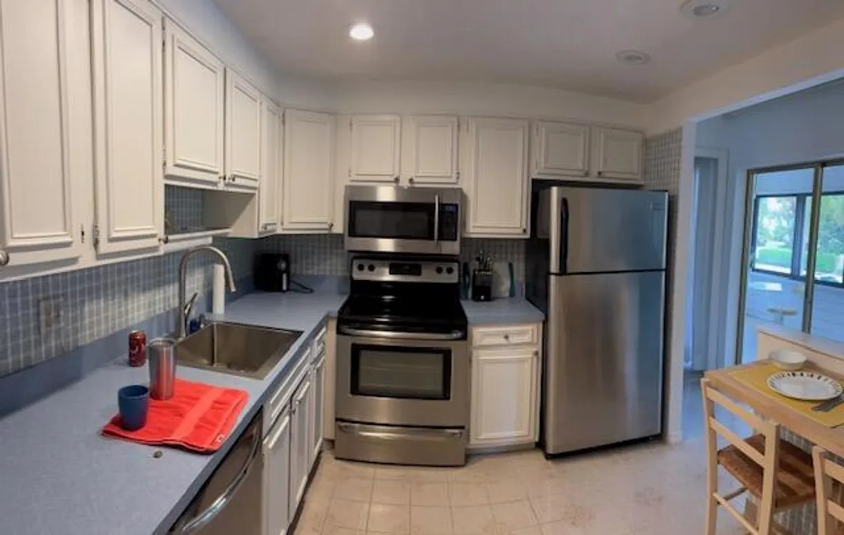 South Florida Real Estate | View 1800 SE Saint Lucie Boulevard, 5-201 | Listing