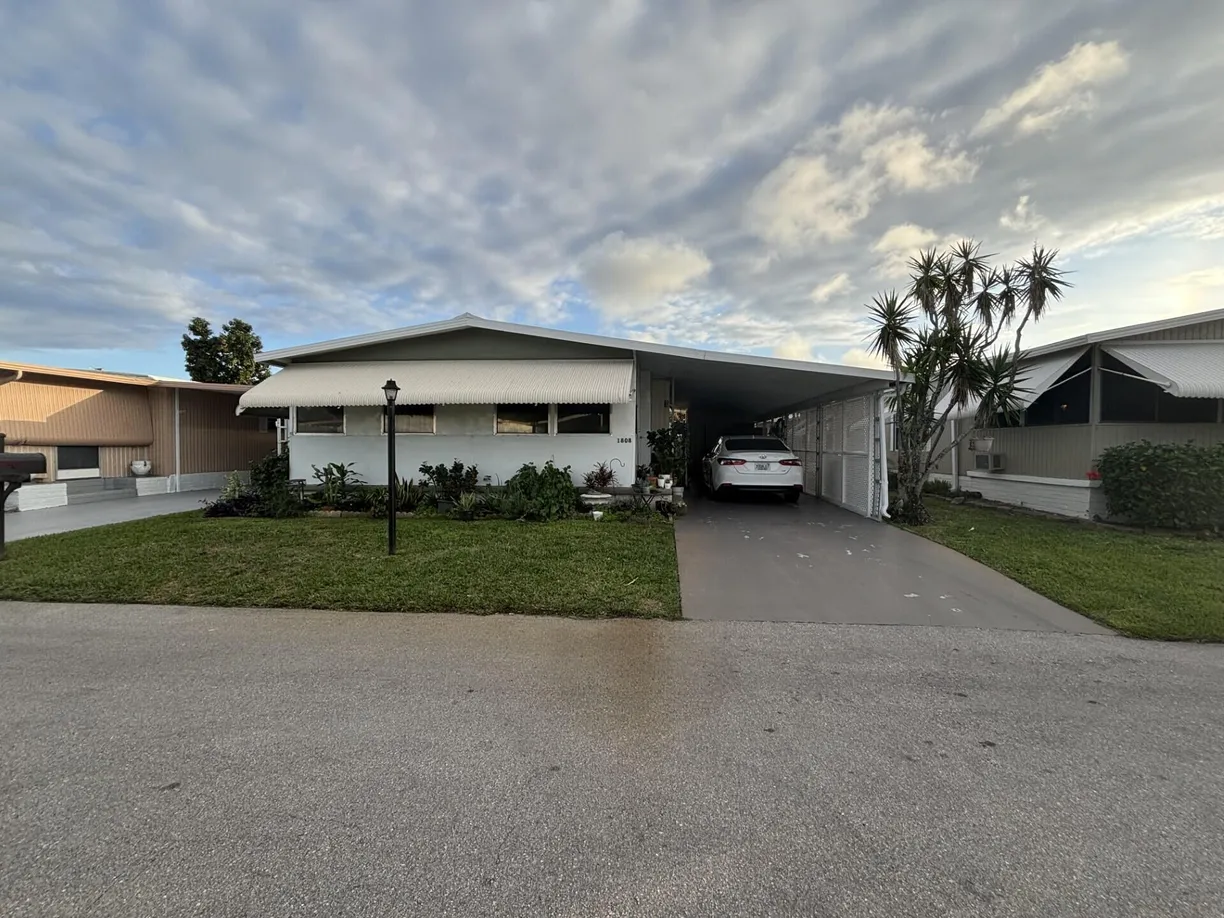 South Florida Real Estate | View 1808 Mariner Place | 2 Beds, 2 Baths