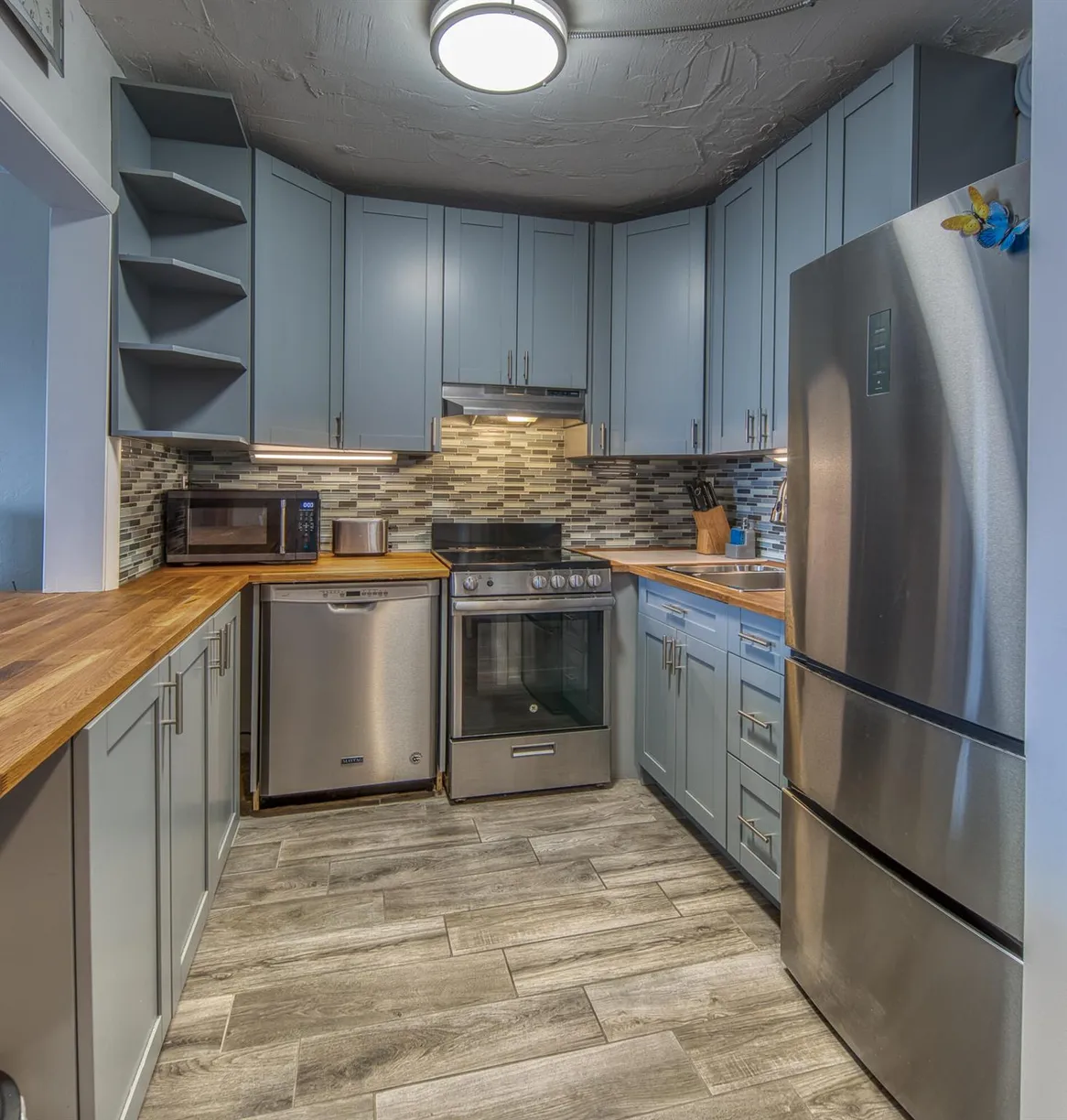 South Florida Real Estate | View 2381 Sunset Avenue, 211 | Listing