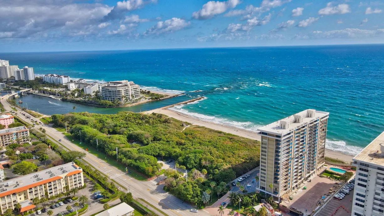 South Florida Real Estate | View 1180 S Ocean Boulevard, 2e | 2 Beds, 2 Baths