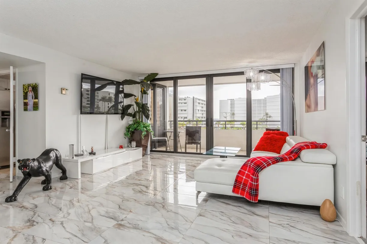 South Florida Real Estate | View 3589 S Ocean Boulevard, 403 | 2 Beds, 2 Baths