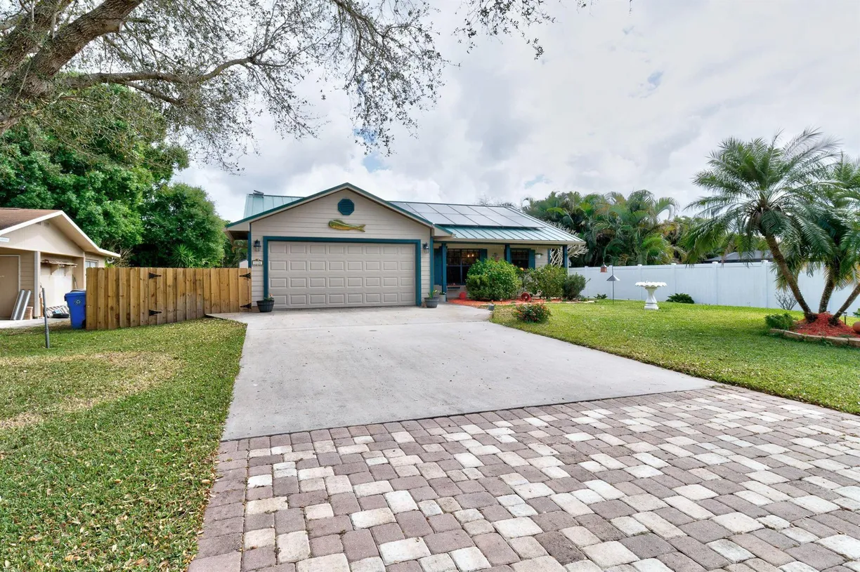 South Florida Real Estate | View 1226 32 Avenue | Listing