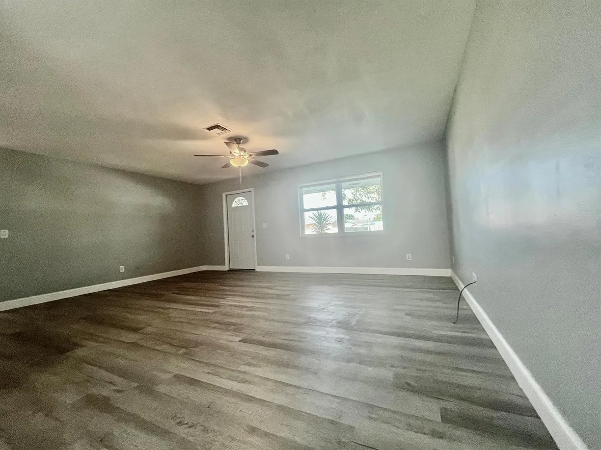 South Florida Real Estate | View 5619 SE Normandy Avenue | Listing