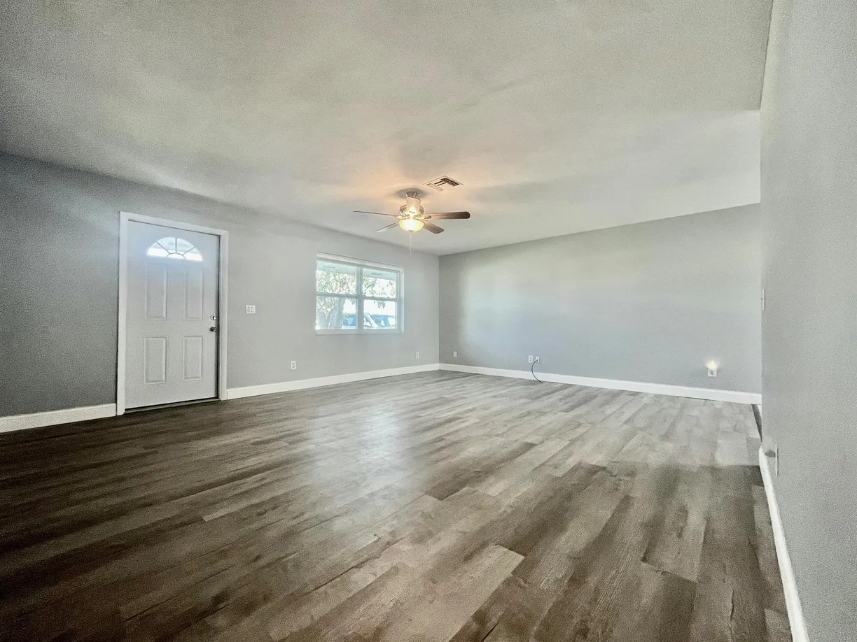 South Florida Real Estate | View 5619 SE Normandy Avenue | Listing