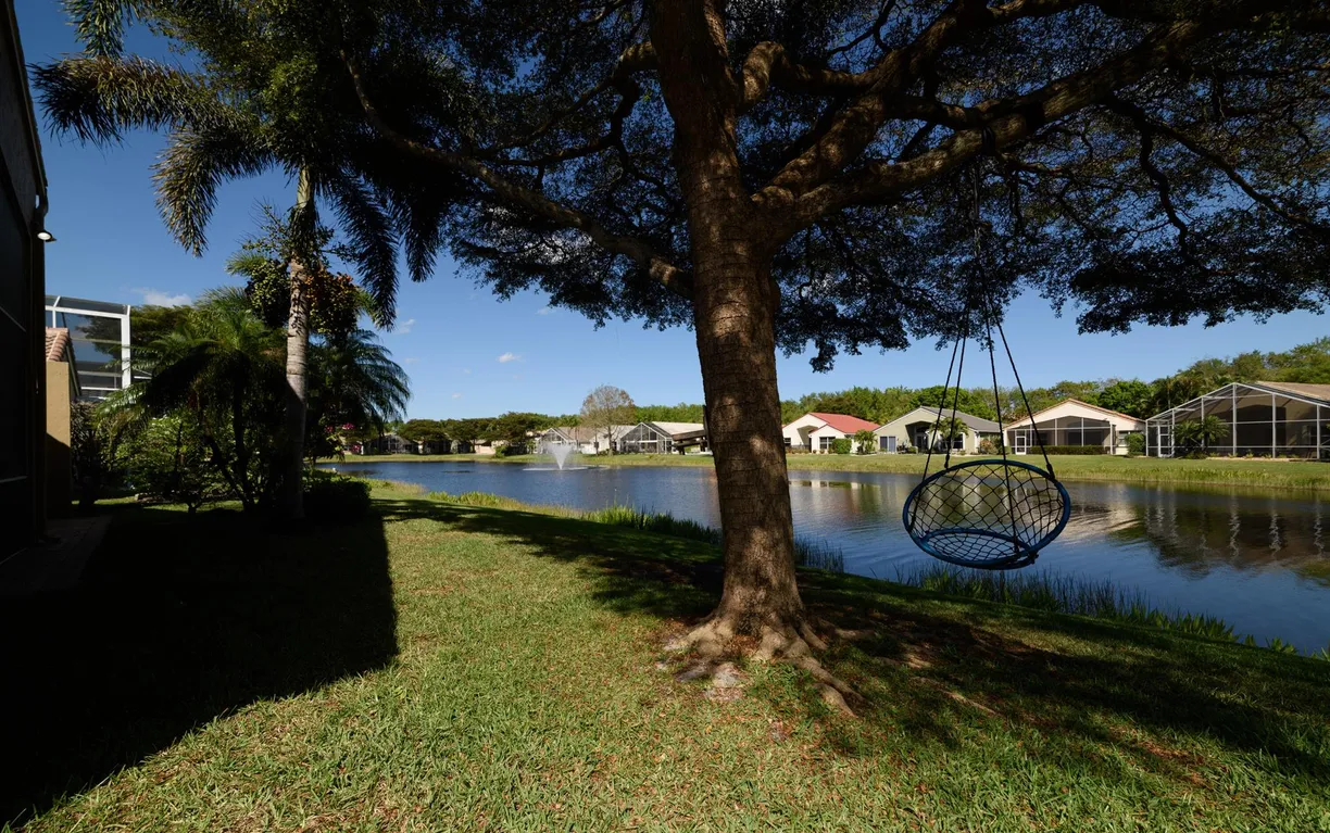 South Florida Real Estate | View 10102 Diamond Lake Road | Listing