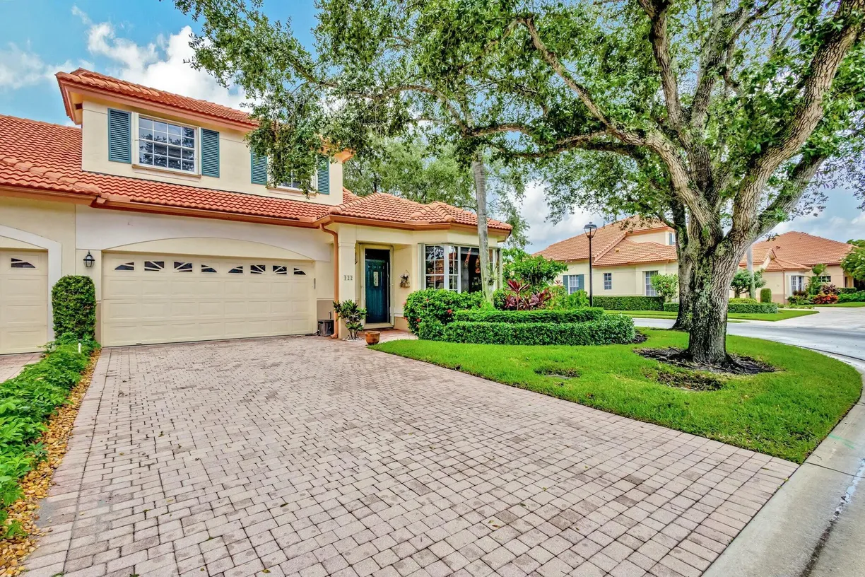 South Florida Real Estate | View 122 Spyglass Way | 3 Beds, 2 Baths