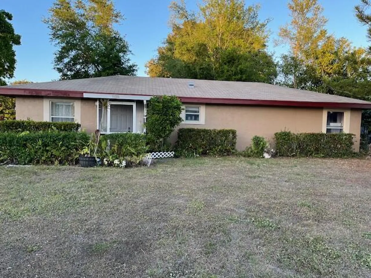 South Florida Real Estate | View 3808 Set Drive | 2 Beds, 2 Baths