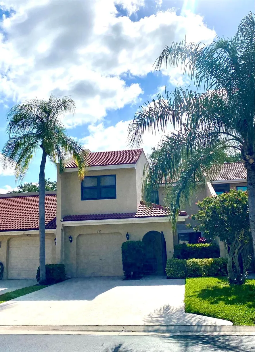 South Florida Real Estate | View 712 Windermere Way | 3 Beds, 2 Baths