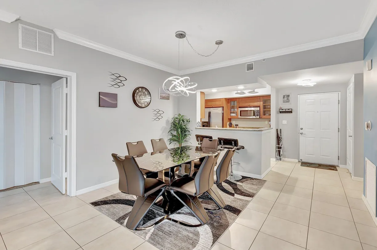 South Florida Real Estate | View 975 NW Flagler Avenue, 207 | Listing