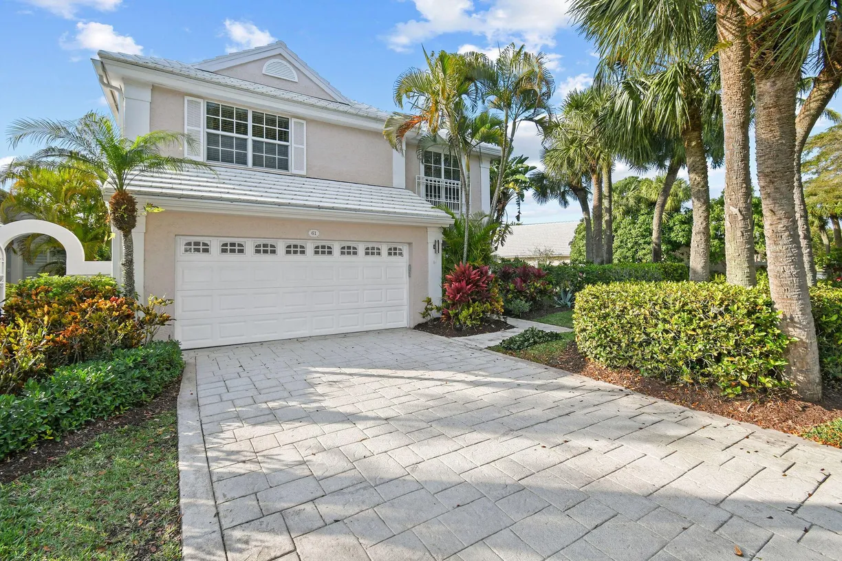 South Florida Real Estate | View 61 Dorchester Circle | Listing