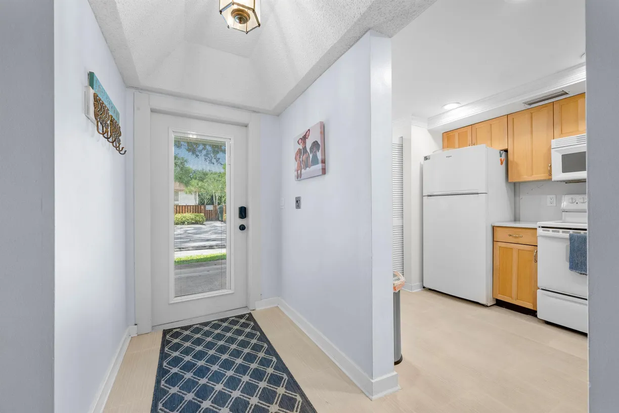 South Florida Real Estate | View 214 Brackenwood Terrace | 2 Beds, 2 Baths