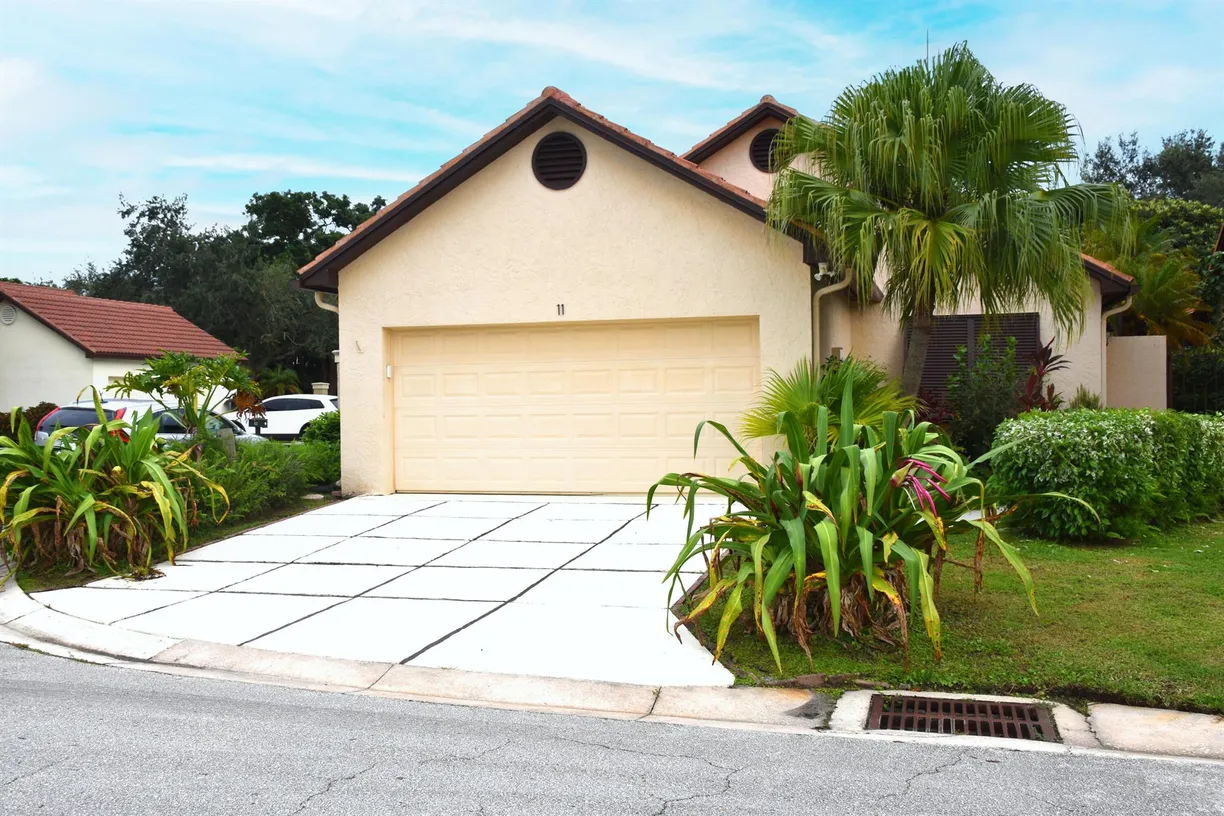 South Florida Real Estate | View 11 Ironwood Way | Listing