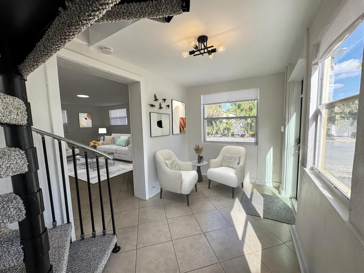 South Florida Real Estate | View 509 6th Avenue, 1 | Listing