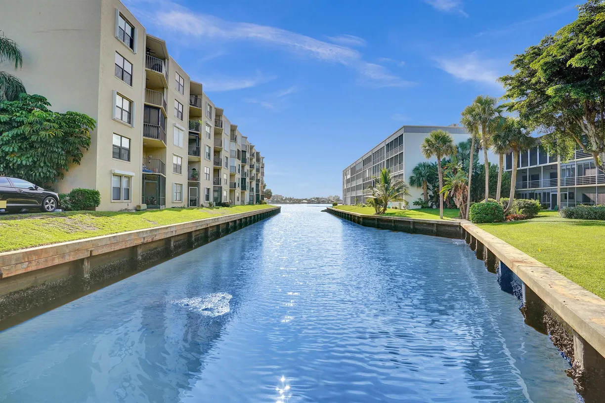 South Florida Real Estate | View 890 N Federal Highway, 410 | 2 Beds, 2 Baths